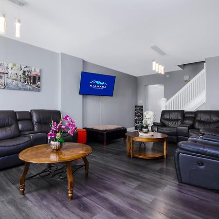 Sprawling 8Br Home Ideal For Large Groups In Niagara Falls Ny Zewnętrze zdjęcie
