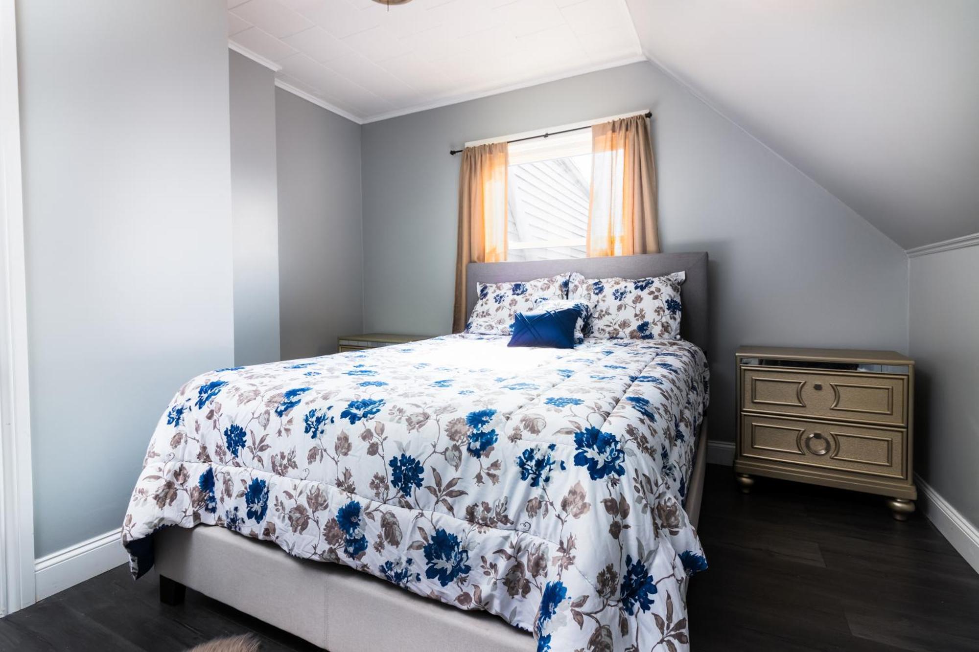 Sprawling 8Br Home Ideal For Large Groups In Niagara Falls Ny Zewnętrze zdjęcie