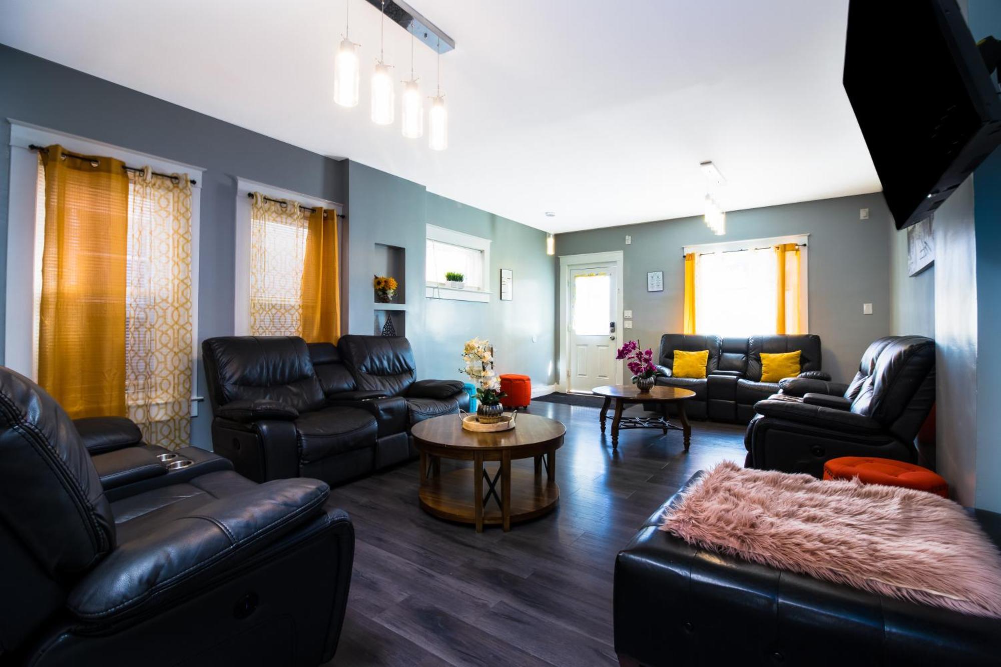 Sprawling 8Br Home Ideal For Large Groups In Niagara Falls Ny Zewnętrze zdjęcie