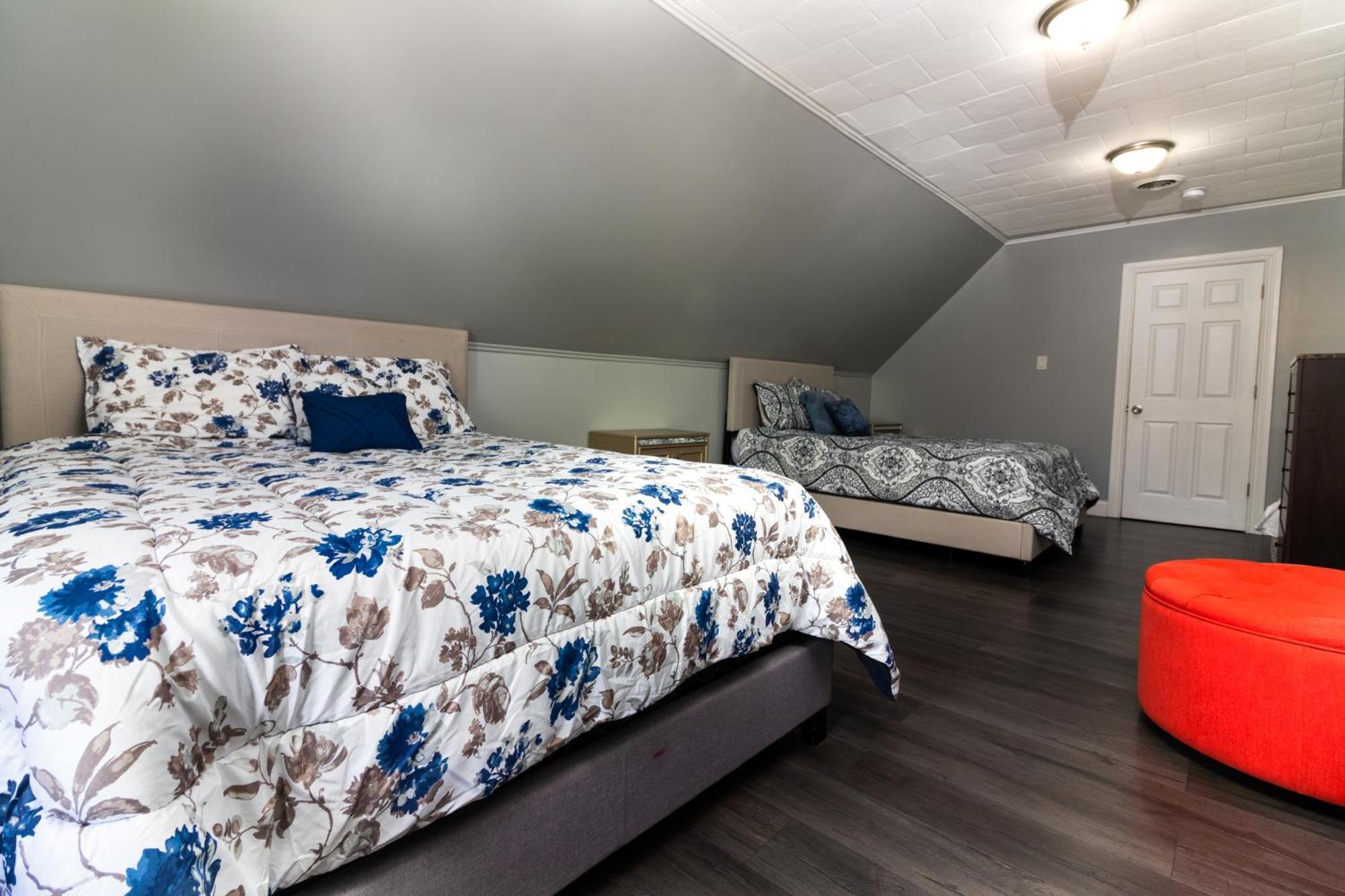 Sprawling 8Br Home Ideal For Large Groups In Niagara Falls Ny Zewnętrze zdjęcie